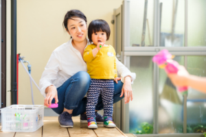 親子でシャボン玉遊び